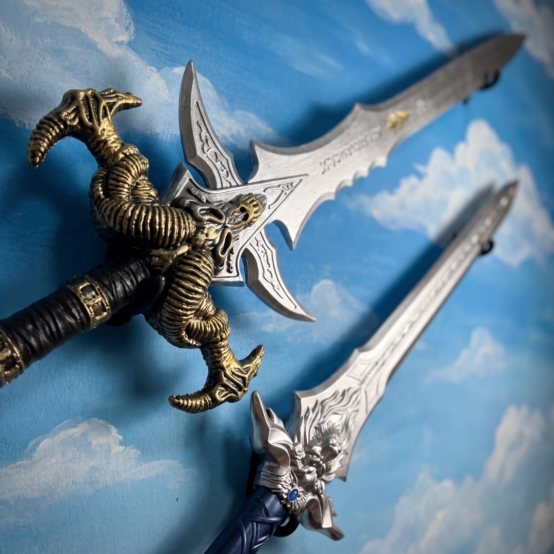 40in World Of Warcraft Menethi - огляд і ціна Anime Cosplay Katana